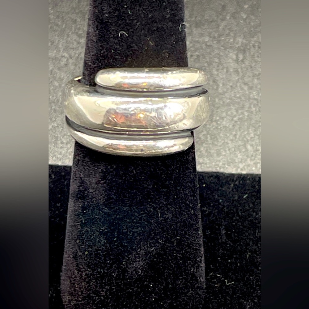 James Avery Triple Dome Wrap Ring